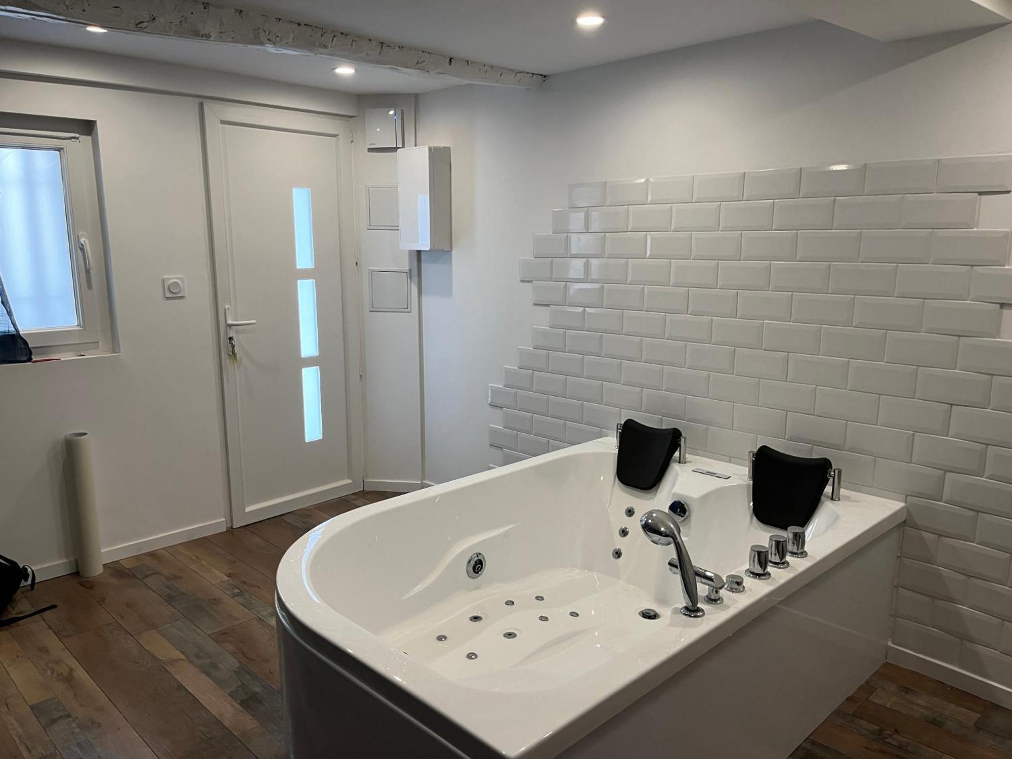 Romantique Nid 83 Holiday home La Farlede